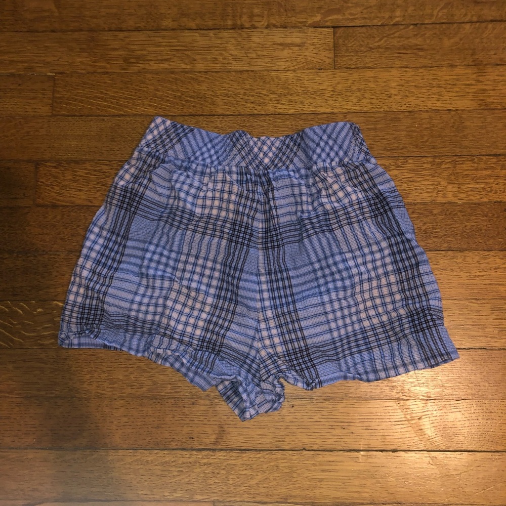 Women’s Eliza Short from Aritzia. Never Worn. Size XS - Picture 4 of 4
